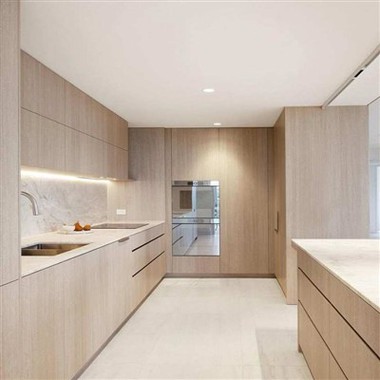 خزائن القشرة الخشبية المخصصة