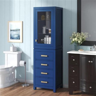 خزانة من الخشب الصلب